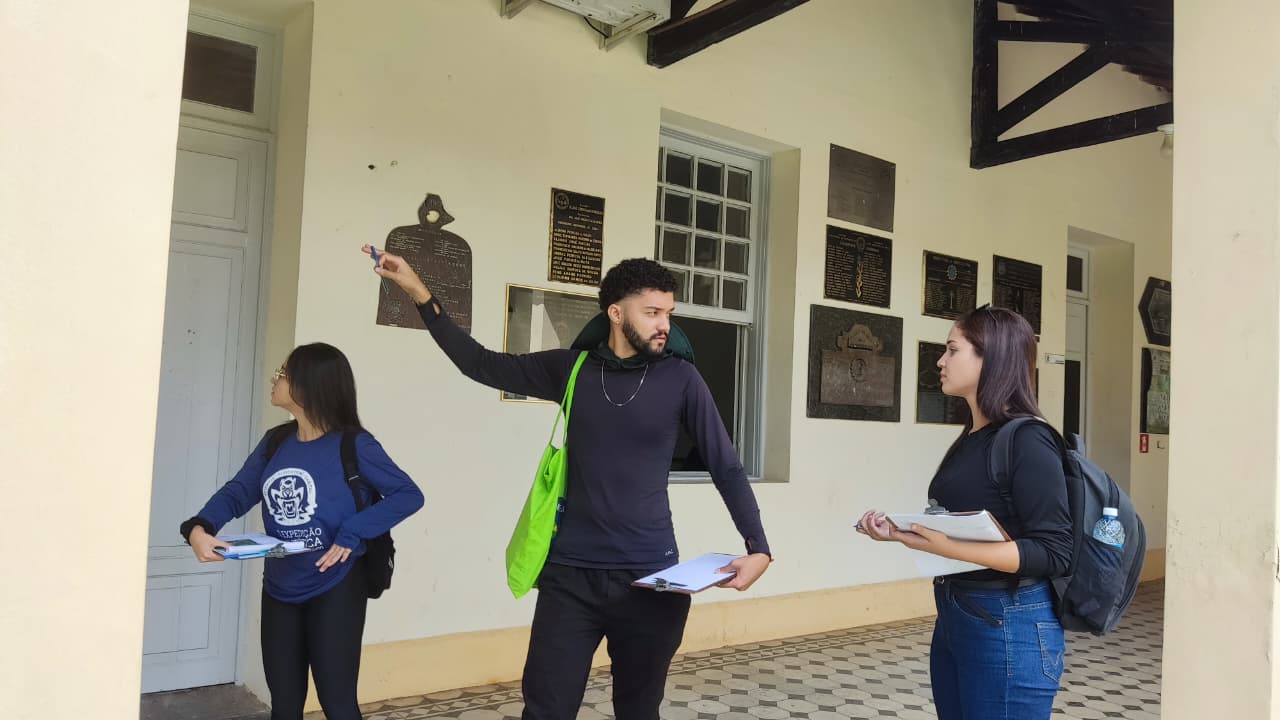 Equipe durante atividades técnicas